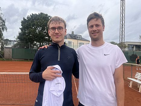 Klubfinaler - seværdig tennis og glade vindere - RTK