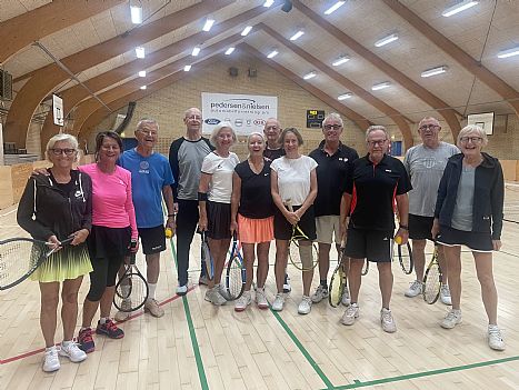 SKUMTENNIS: HVER fredag kl. 9 - 10:30 - RTK